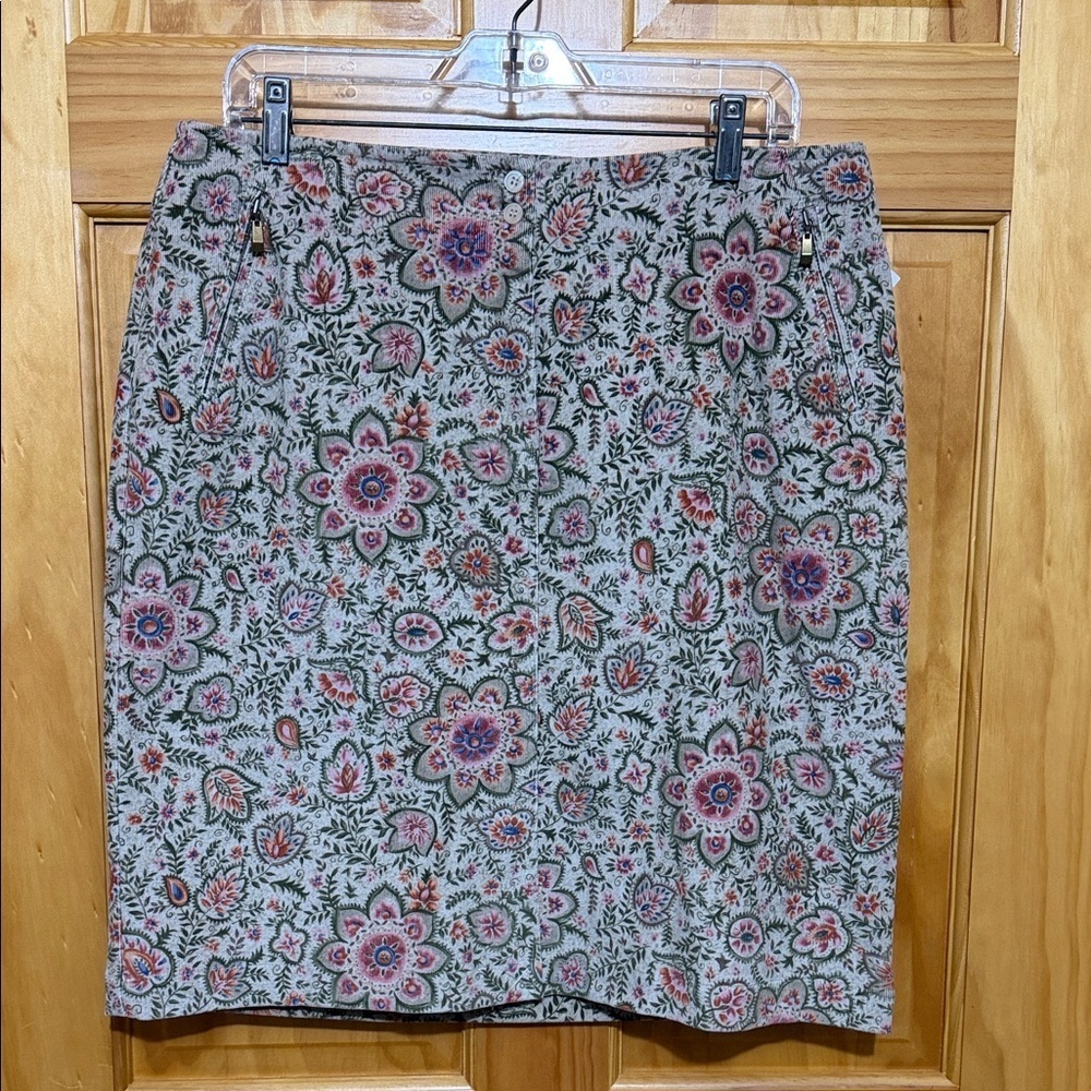 Talbots Vintage Corduroy Cream, Pink & Green Floral Mini Skirt, Size 14. NWT